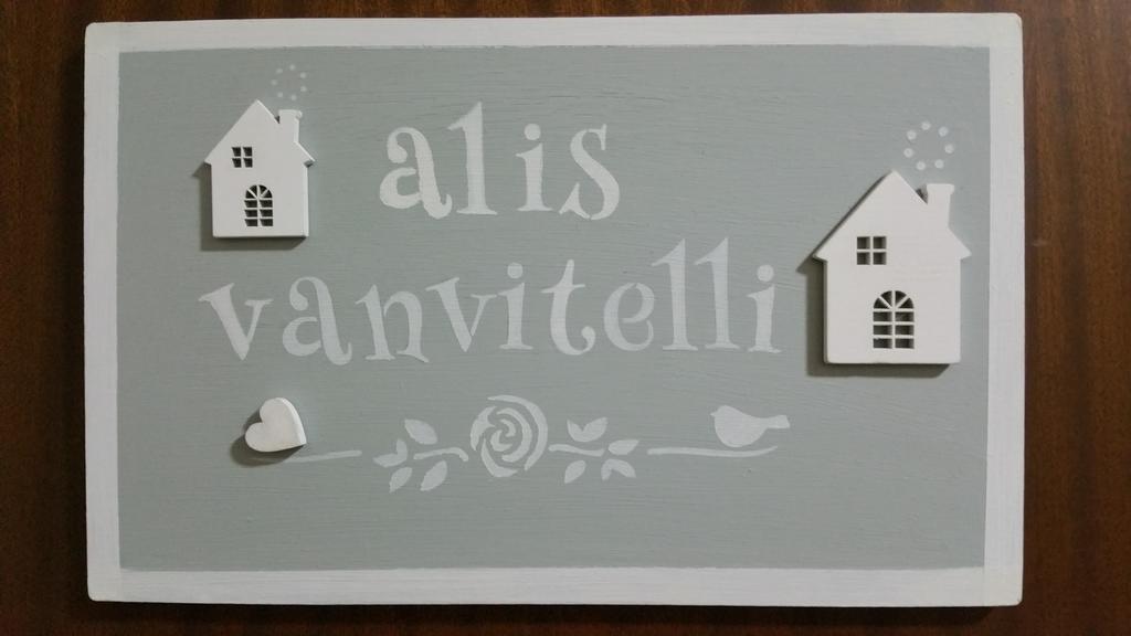 Alis Vanvitelli Suite เนเปิลส์ ภายนอก รูปภาพ