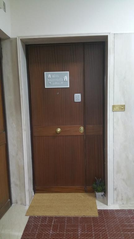 Alis Vanvitelli Suite เนเปิลส์ ภายนอก รูปภาพ
